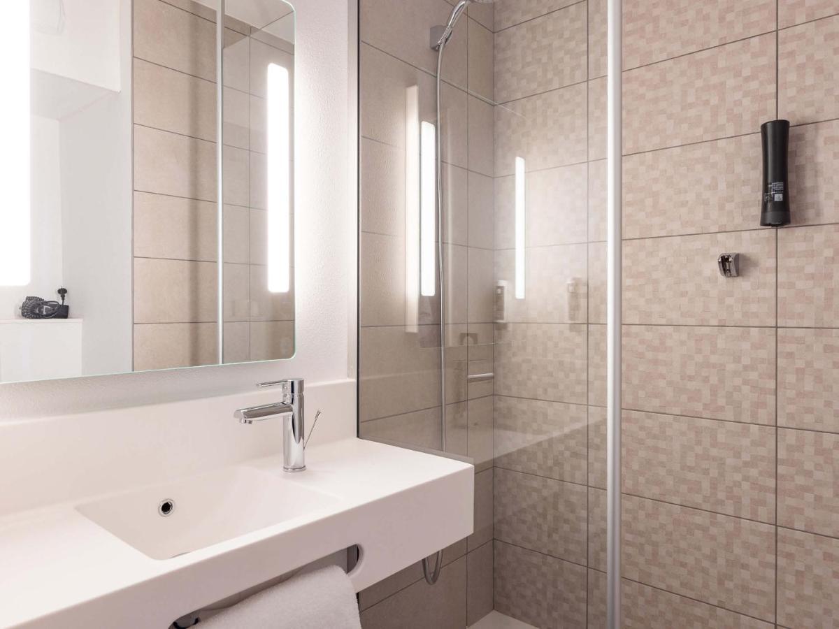 B&B Hotel Rennes Parc Expo Aeroport Bruz Luaran gambar